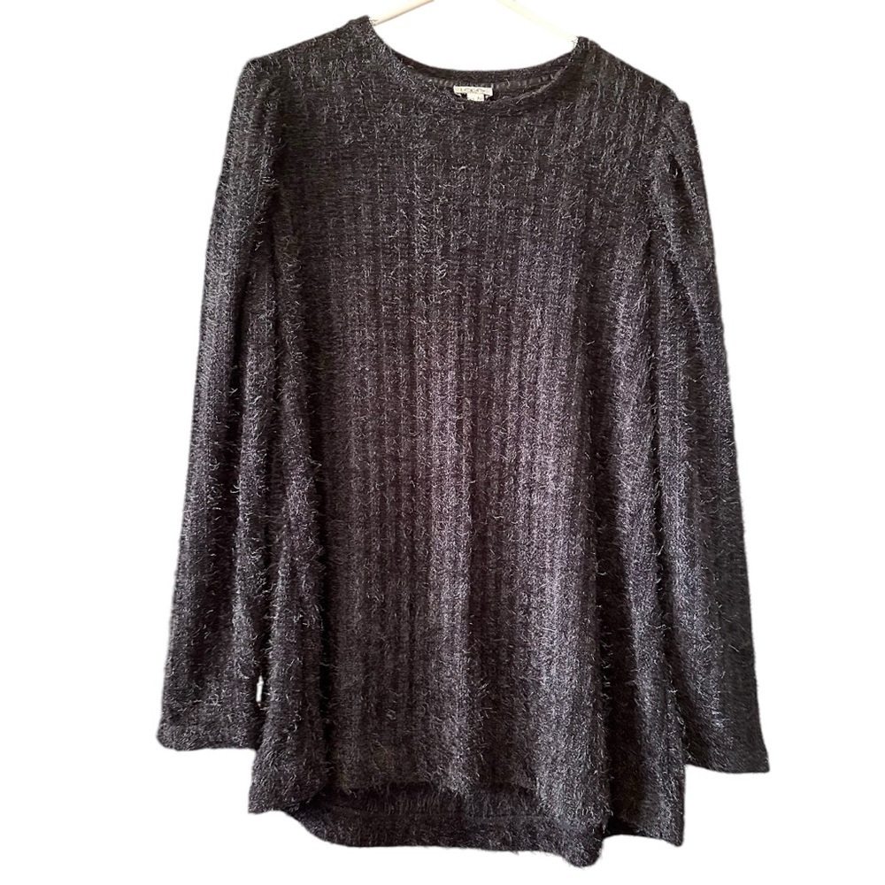 🔴 5 for $40 SALE!
LOGO Black PullOver Crew Neck Eyelash Sweater sz XL